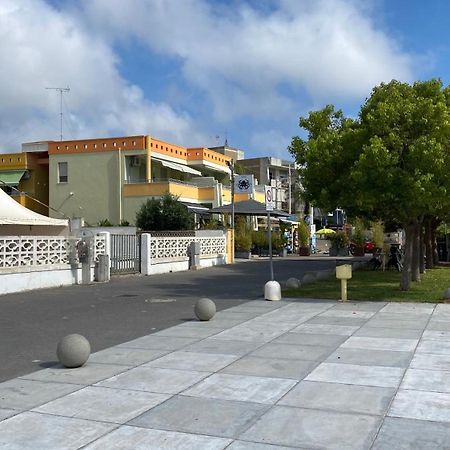 Casa Vacanze Torre Dell Orso Piazza 100M Dal Mare Torre dell'Orso Εξωτερικό φωτογραφία