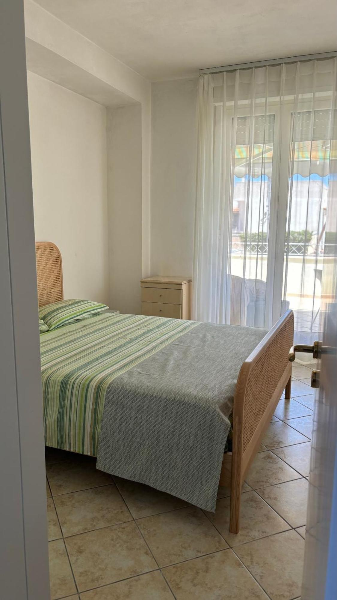 Casa Vacanze Torre Dell Orso Piazza 100M Dal Mare Torre dell'Orso Εξωτερικό φωτογραφία